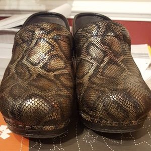 Dansco Pro XP size 39 like new
